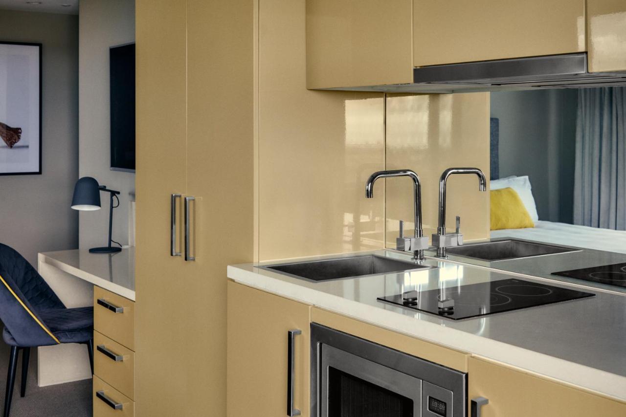 Hotel The Kinson Melbourne Exteriér fotografie A kitchen at the University of Melbourne