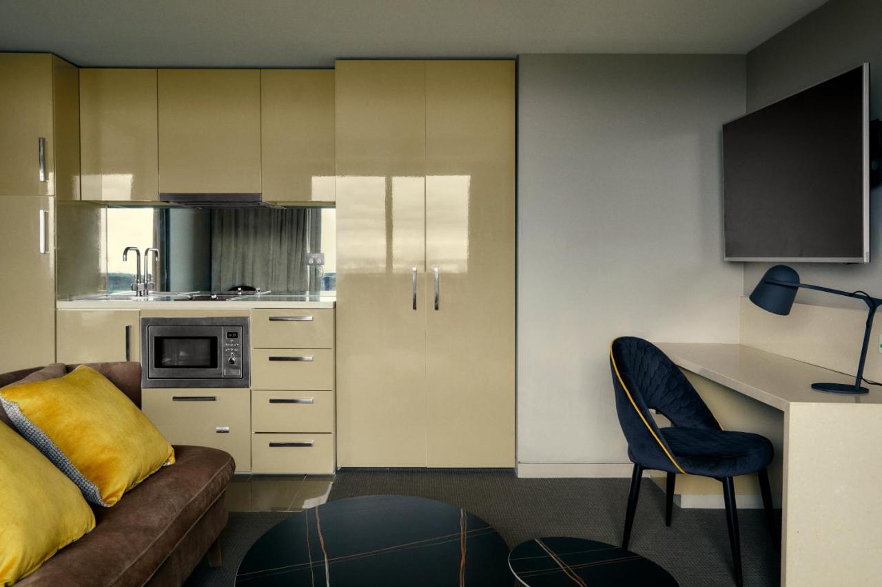 Hotel The Kinson Melbourne Exteriér fotografie A typical studio apartment