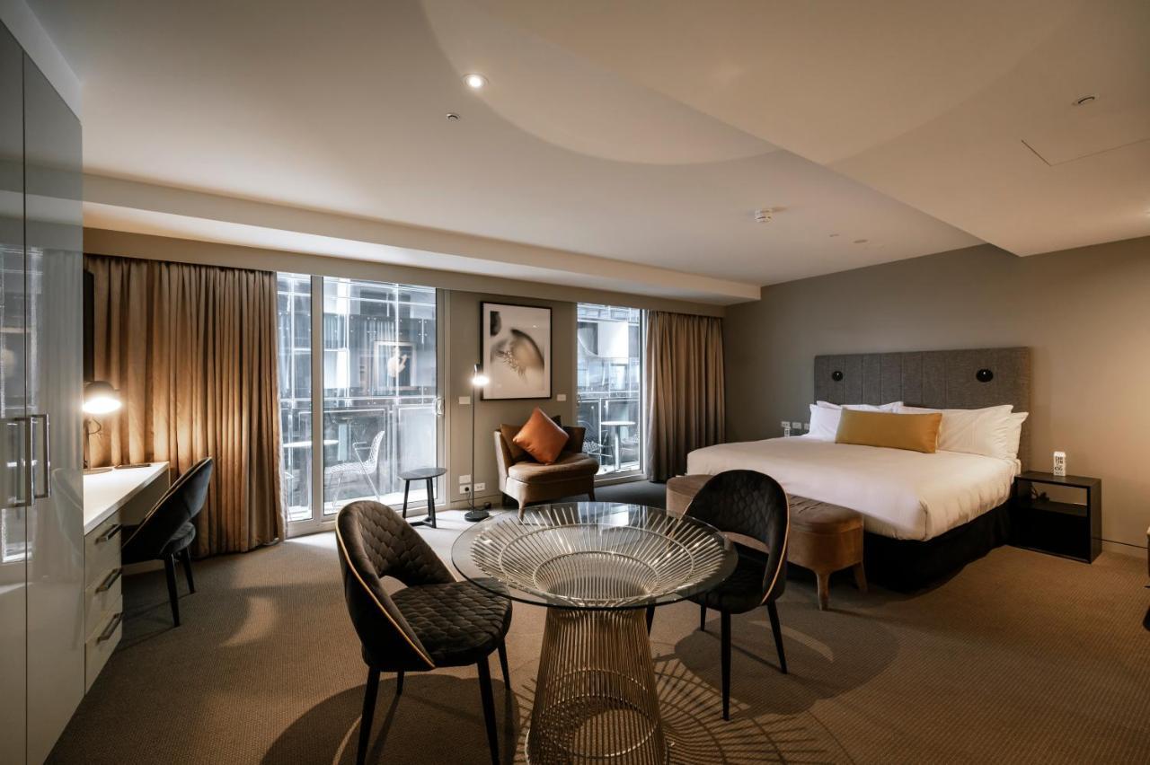 Hotel The Kinson Melbourne Exteriér fotografie A suite at the Hotel